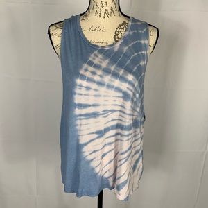 Kendall & Kylie blue and white tie dye tank size M